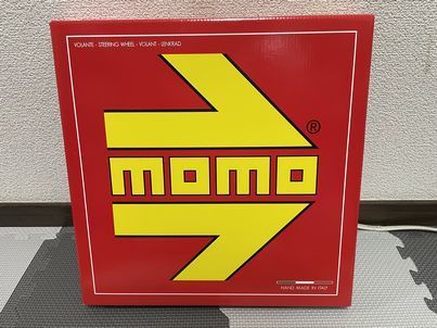 送料込み！MOMO ヴェローチェ35φ (V-1) BK/イエローステッチ 未使用