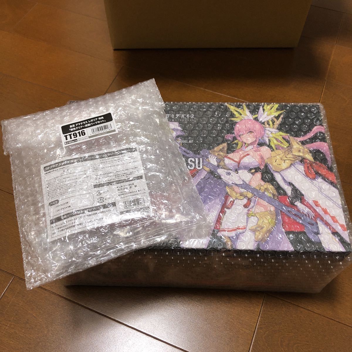 新品未開封　メガミデバイス 皇巫 アマテラス レガリア 1/1 プラモデル [コトブキヤ] 特典「無色クリアー武装パーツ」付 アマテラス 皇巫 レガリア