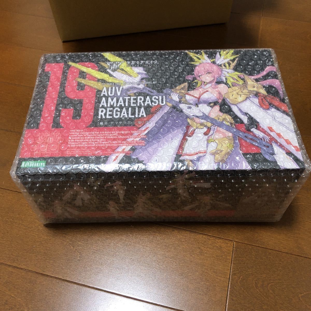 新品未開封　メガミデバイス 皇巫 アマテラス レガリア 1/1 プラモデル [コトブキヤ] 特典「無色クリアー武装パーツ」付 アマテラス 皇巫 レガリア