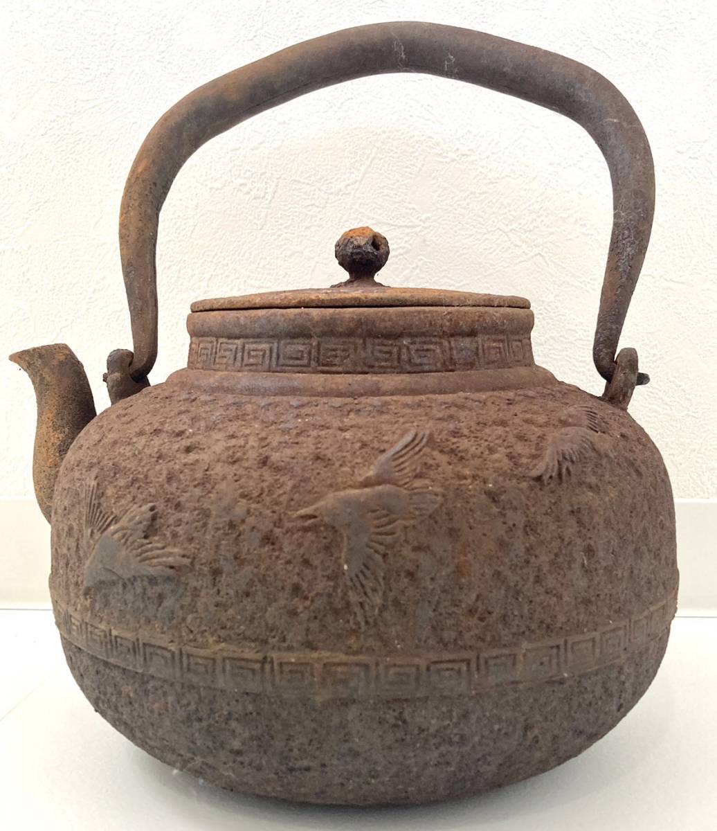 流】古美術品 古銅 銅製 饕餮文耳付花瓶 高さ24cm DF938 【公式通販】