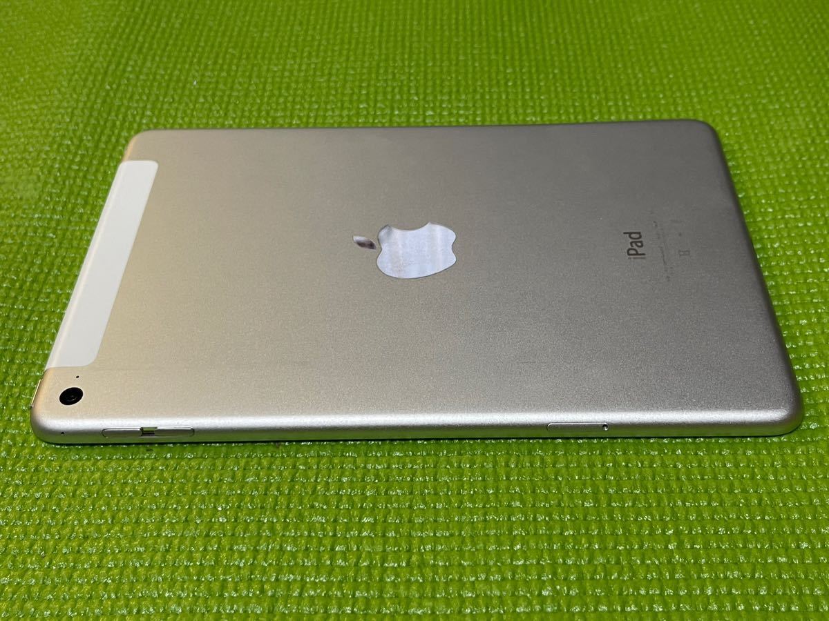 iPad mini 4 128GB Cellular セルラー＋Wi-Fi シルバー SIMロック解除