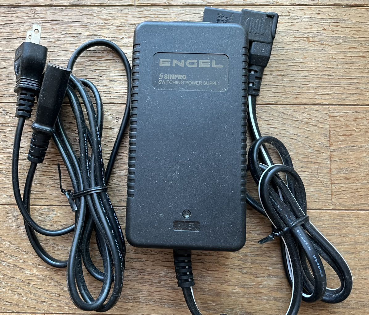 新品】エンゲル ACアダプター SPU80 澤藤電機 md14f 車載冷蔵庫 【公式