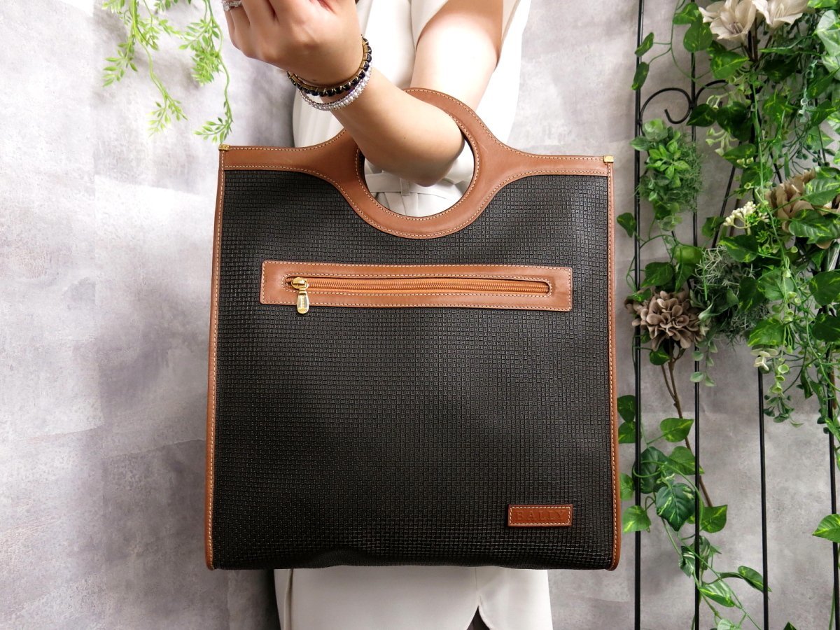 ○超美品○BALLY バリー○Bロゴ総柄○PVC カーフ レザー 本革○ハンド 