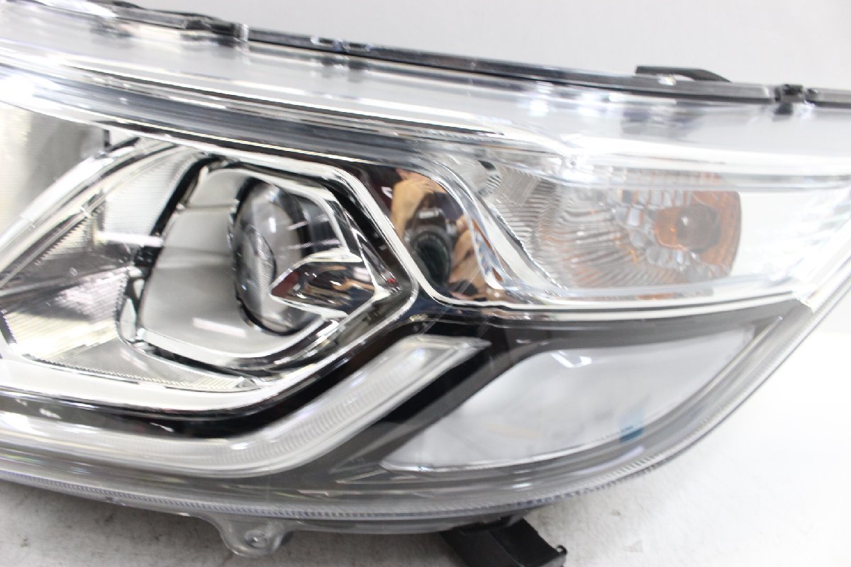 美品/キズ無 ステップワゴン RP1 前期 LED ヘッドライト 左右 AL