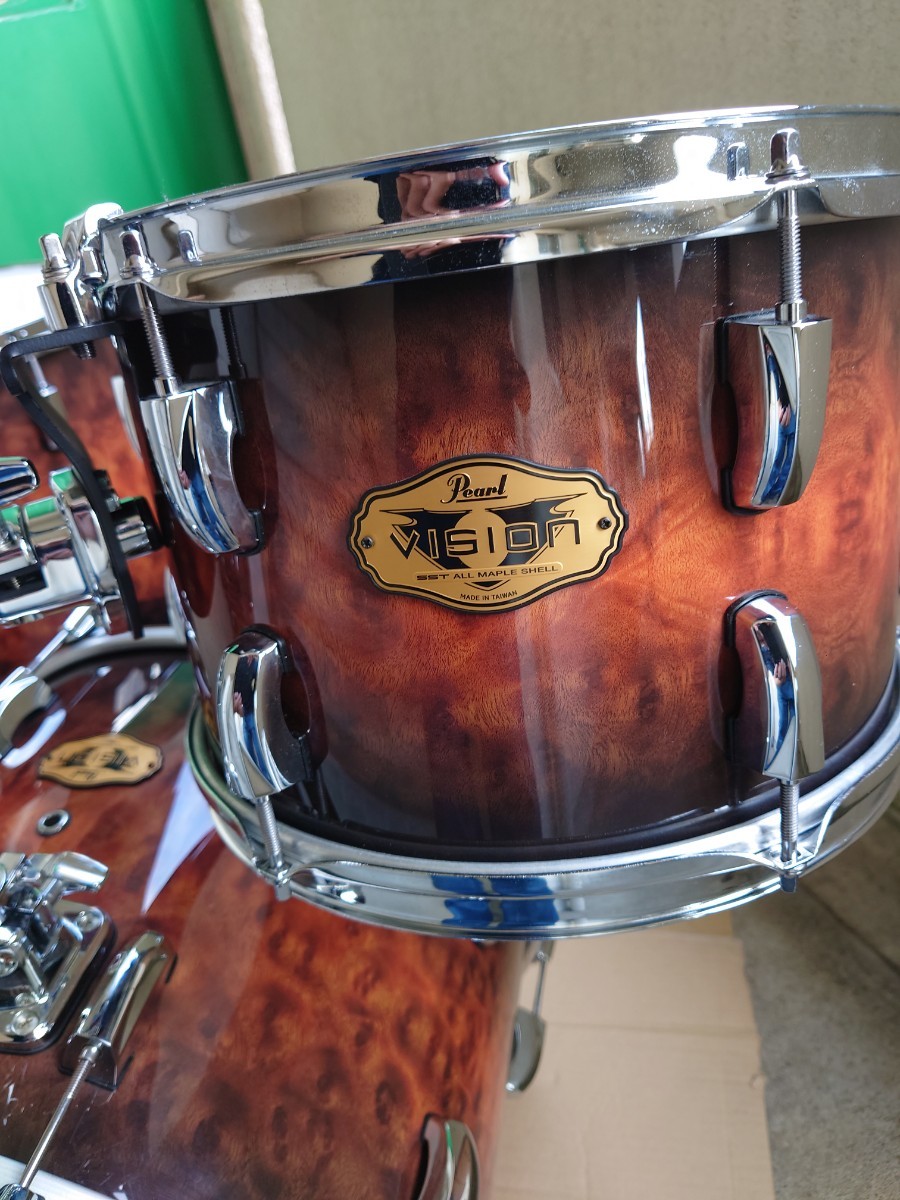 【超激得，正規品】 Pearl パール Vision VMX　メイプル100%シェル 　限定カバリングモデル　BD 18 × 14、TT 12 × 8、FT 14 ×14 ジャズキット　