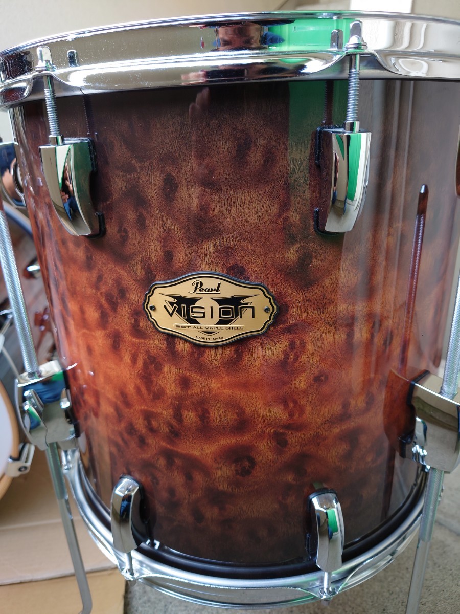 【超激得，正規品】 Pearl パール Vision VMX　メイプル100%シェル 　限定カバリングモデル　BD 18 × 14、TT 12 × 8、FT 14 ×14 ジャズキット　