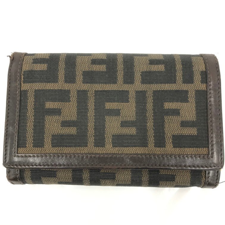 FENDI フェンディ 財布 ズッカ