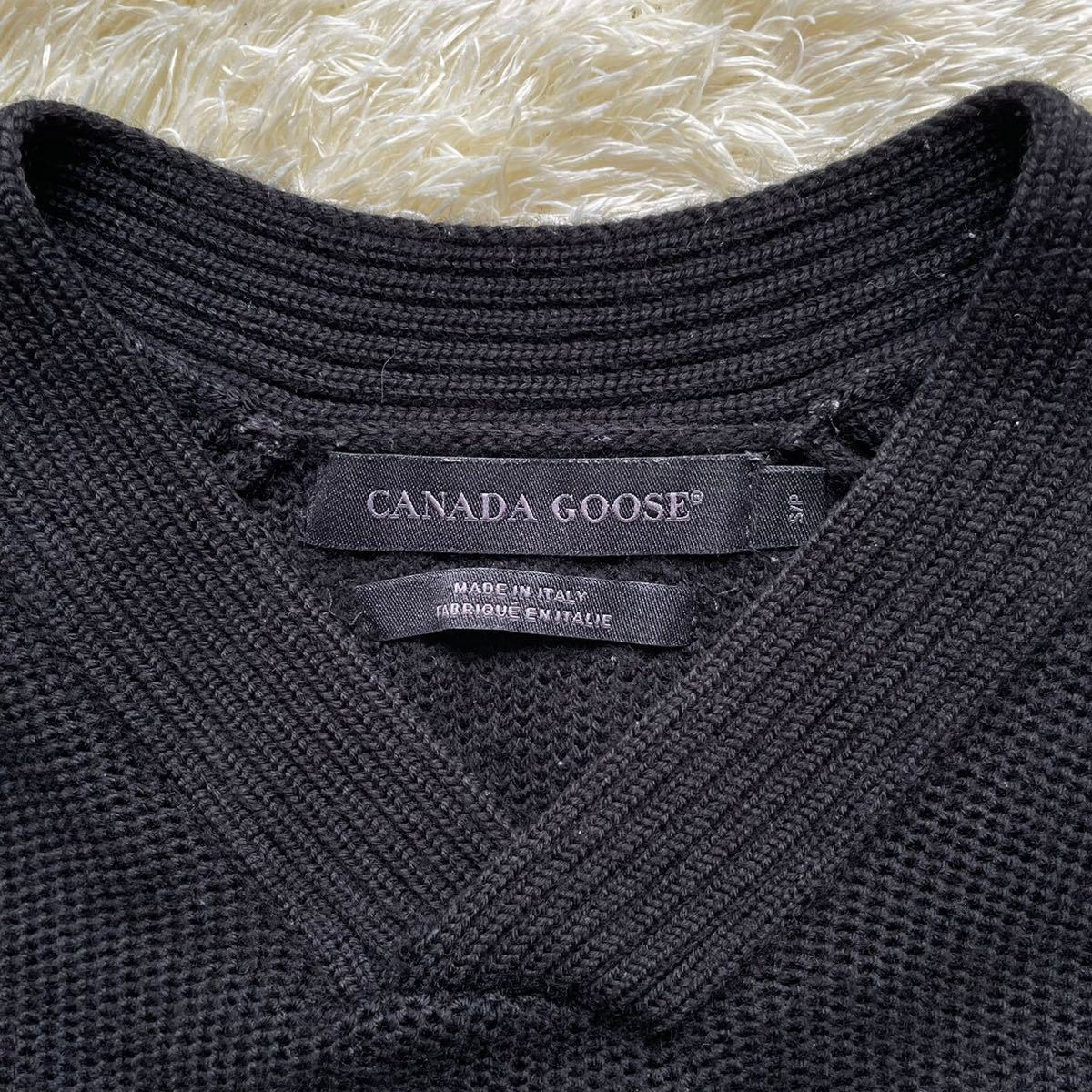 美品 CANADA GOOSE カナダグース ブラックレーベル セーター ニット 