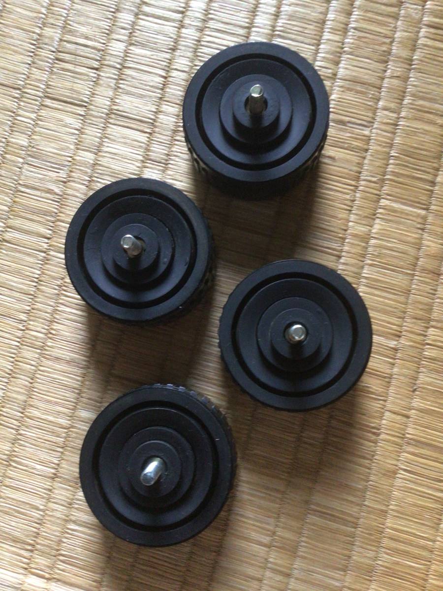 YAMAHA ヤマハ　ＧＴ-２０００用純正インシュレーター　美品４個