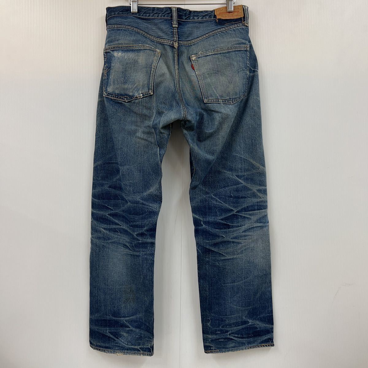 芸術的な蜂の巣】Levi