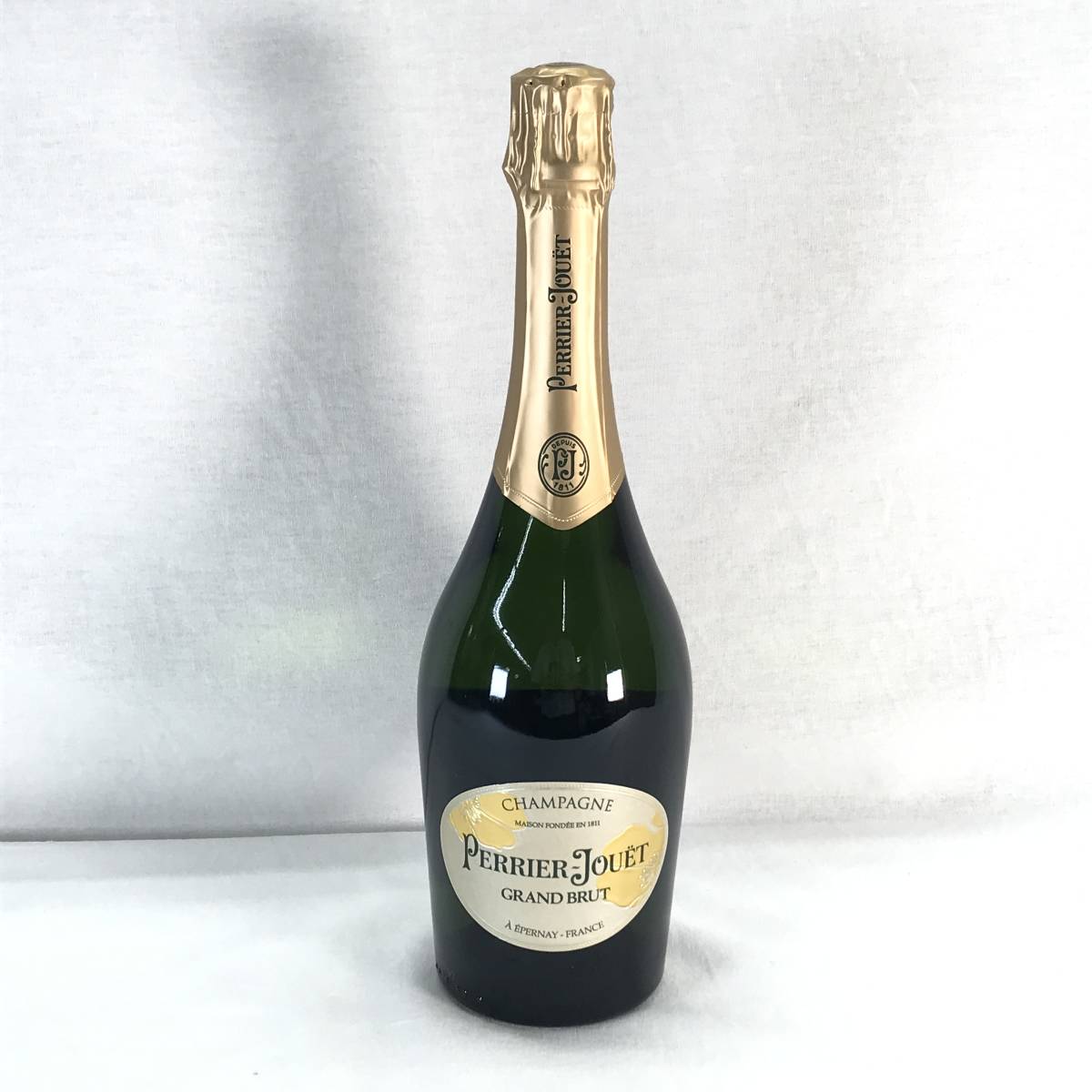Perrier-Jouët Grand Brut シャンパン グラス付き Perrier-Jouët Grand