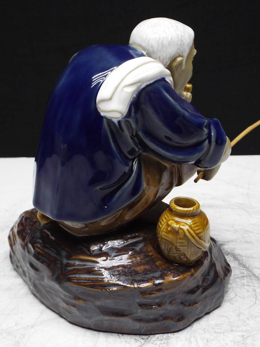 陶器人形 釣り仙人 漁夫 漁師 釣り人 老人 高さ16cm マイセン風