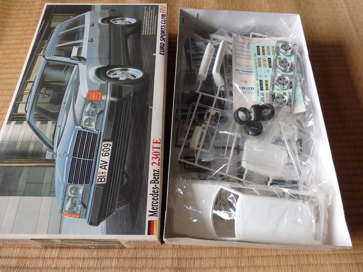 アオシマ 230TE 1⁄24 AOSHIMA 未組立 メルセデスベンツ メルセデス