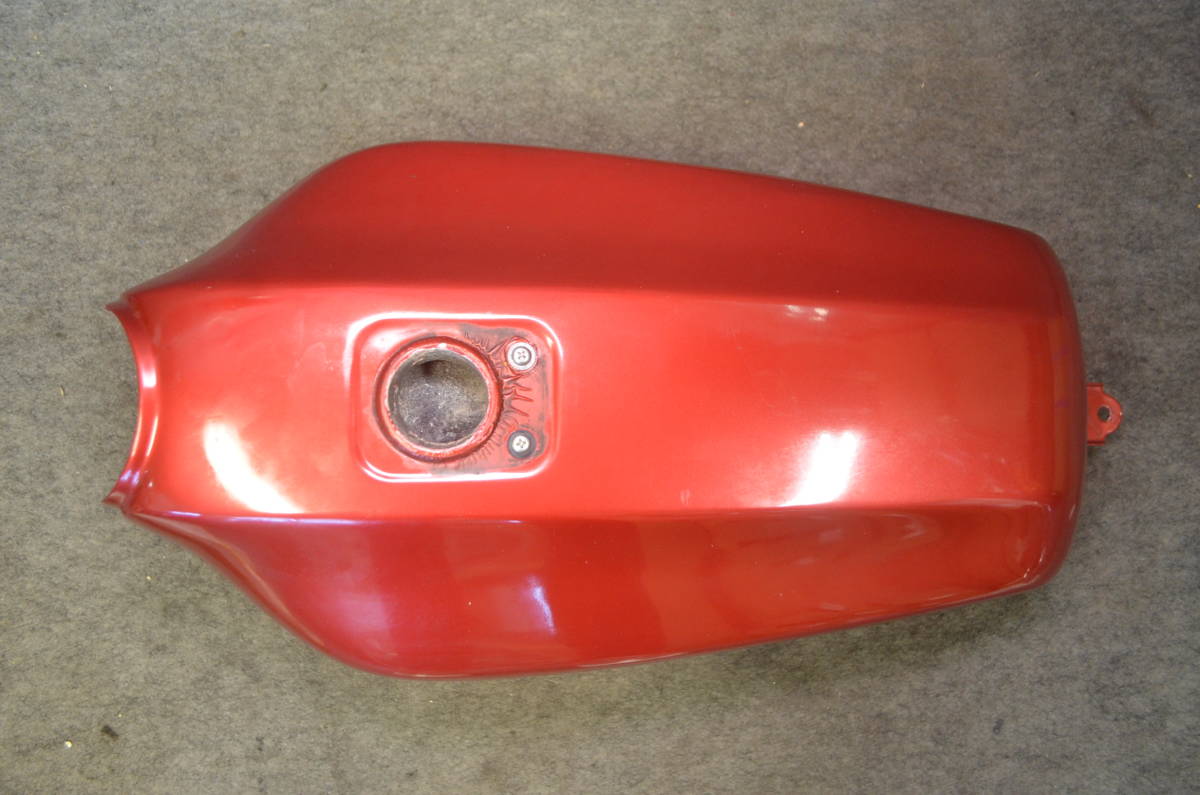 Y23-1290】KAWASAKI Z400FX用 純正タンク（穴開き） ジャンク品/400FX