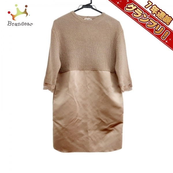 ヌメロ ヴェントゥーノ N゜21 - ベージュ レディース クルーネック/七分袖/ひざ丈/ニット 美品 ワンピース