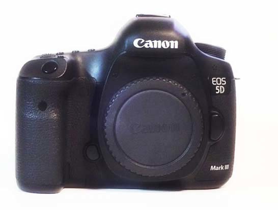 キヤノン Canon EOS 5D Mark III ボディ カメラ レンズ 一眼レフ