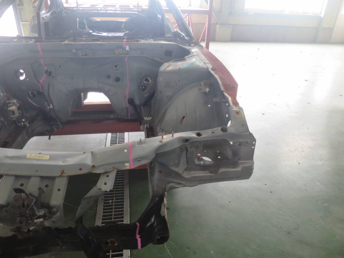 【処分間近！】日産 シルビア S15 カットボディ カットボディー 左Fクォーター インナーフェンダー タイヤハウス 発送可(918567)