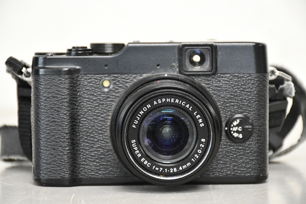NY9-260【ジャンク品】FUJIFILM X10 デジタルカメラ デジカメ カメラ 