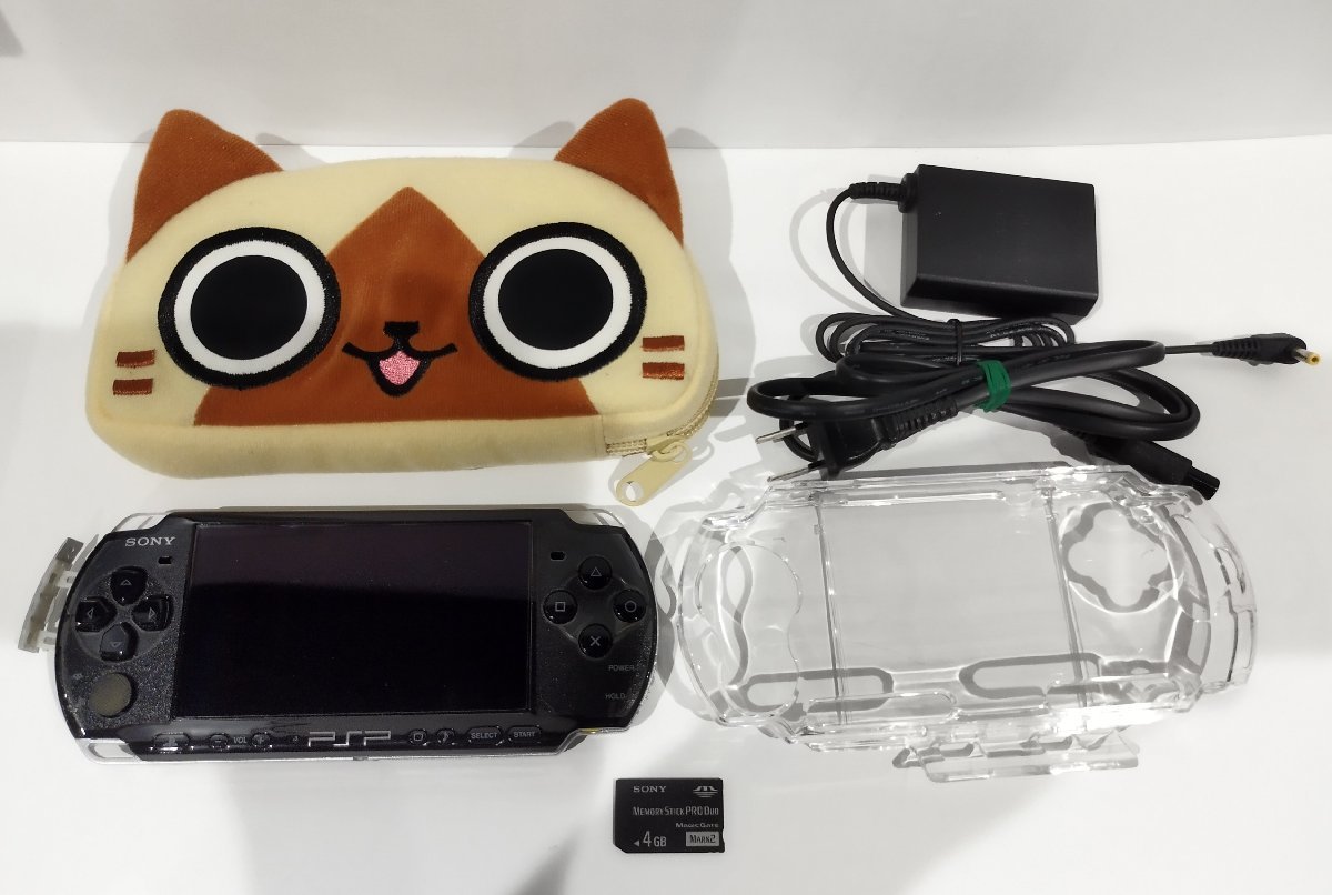 【PSP本体/箱無し】プレイステーションポータブル/メモリースティック(4GB)/PSPクリアケース/モンハン アイルーポーチ【ac03d】