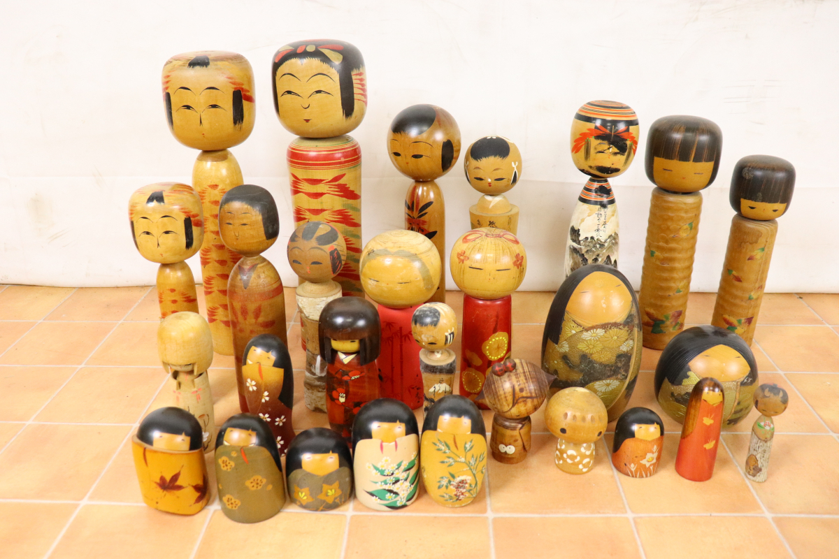 こけしまとめ 鶴岡 秋山一雄 卯三郎 置物 インテリア コレクション 005JYMO04