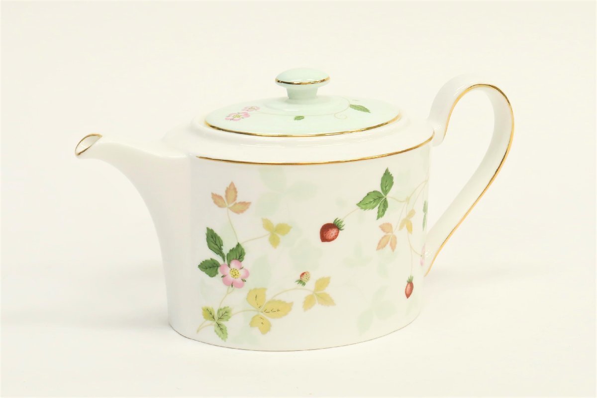 ワイルド ストロベリー ティーポット S|WEDGWOOD公式オンライン