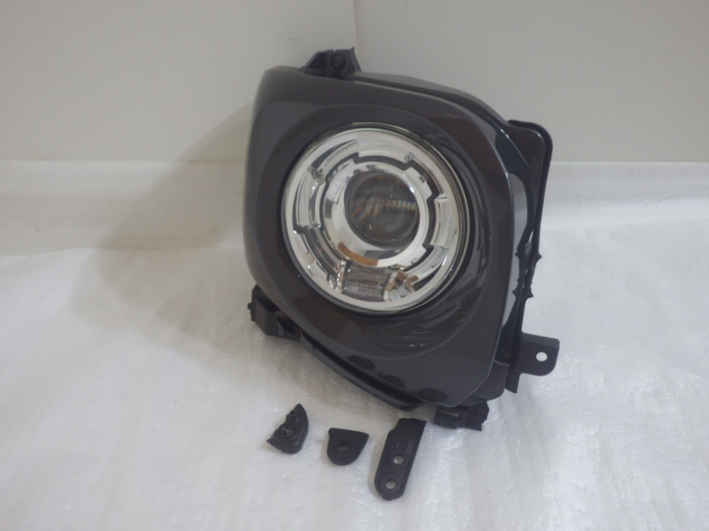 得価，限定セール PTM-2793 スペーシア ギア MK53S 右 ヘッドライト LED 点灯OK KOITO 100-5938G 35100-79RB0(ヘッドライト)｜売買されたオークション情報、yahooの商品情報をアーカイブ公開 - オークファン スズキ用