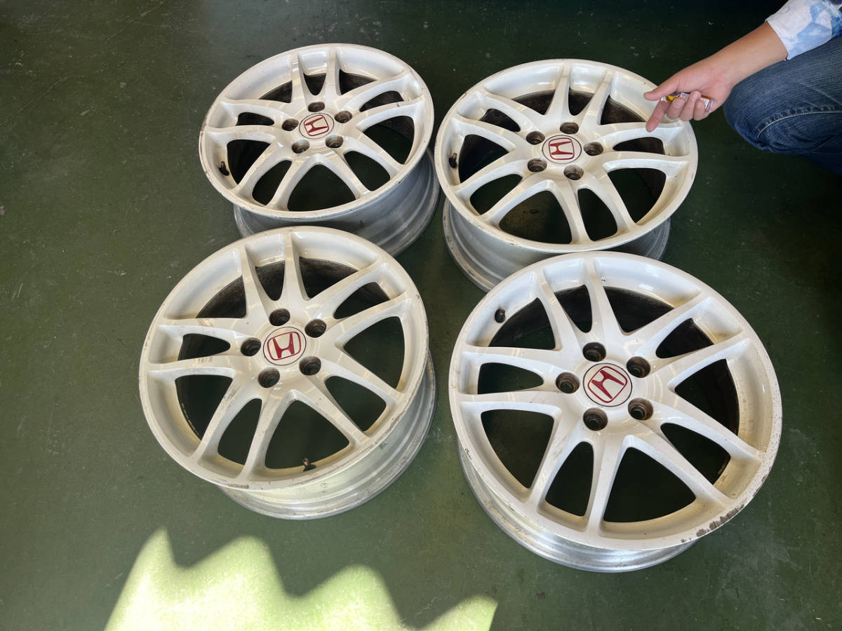 ホンダ　DC5　インテグラ　タイプR　純正17インチ　アルミホイール　７Ｊ＋６０　PCD１１４．３　５穴　多少ガリ傷あり DC5 インテグラ タイプR インテグラタイプR DC5インテグラタイプRにTWS カーピットアイドル