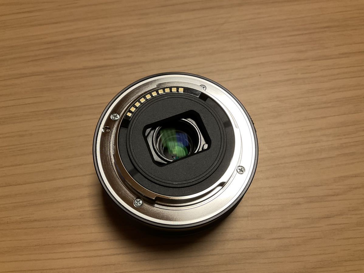 SONY VLOGCAM ZV-E10 zoomレンズキットシューティンググリップGP-VPT2BT付き　中古_8