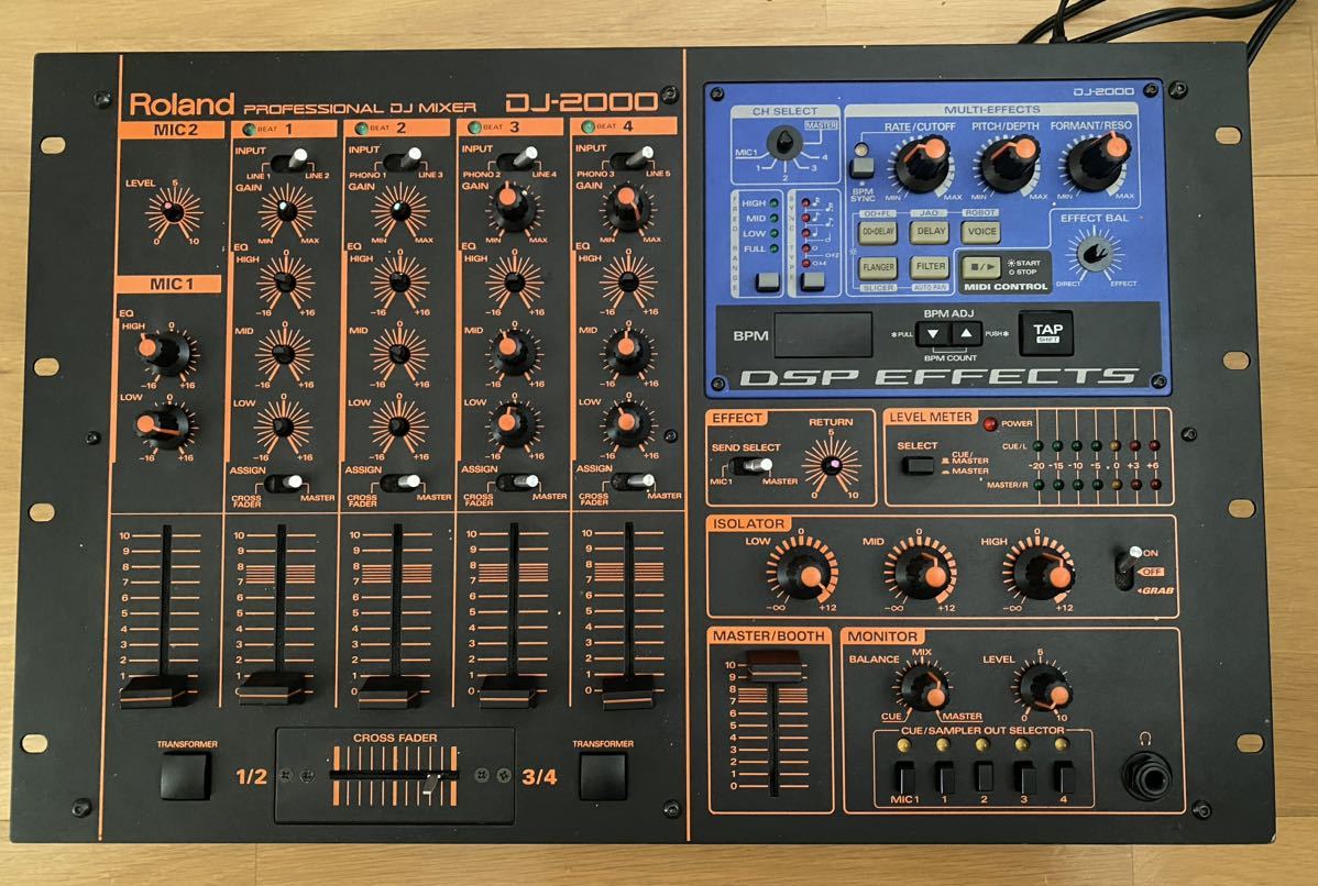 Roland DJ-2000 Professional DJ MIXER ローランド プロフェッショナル