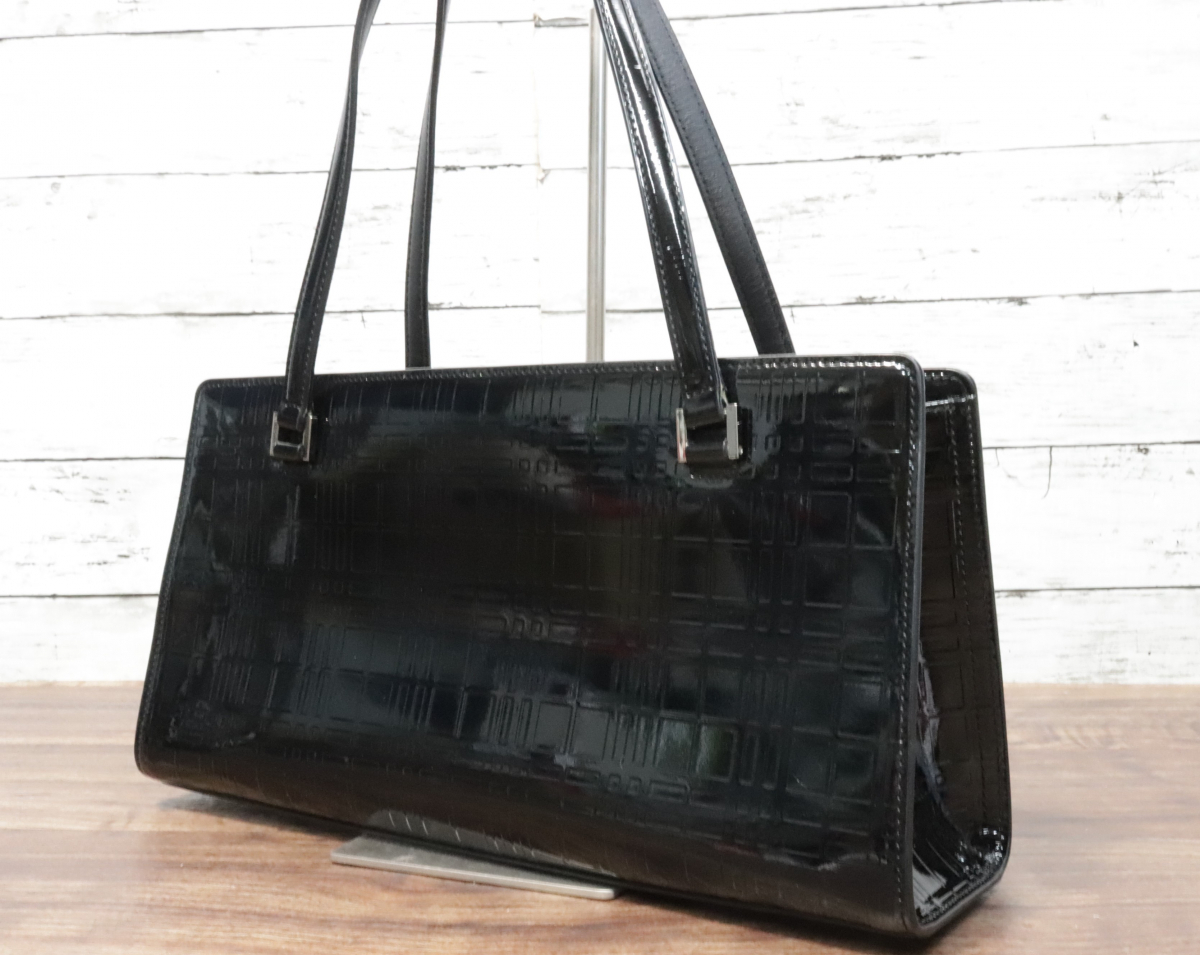 【ト長】BURBERRY バーバリー ハンドバッグ 型押し パテントレザー エナメル ブラック 黒 ブランド レディース かばん AS408IOB07