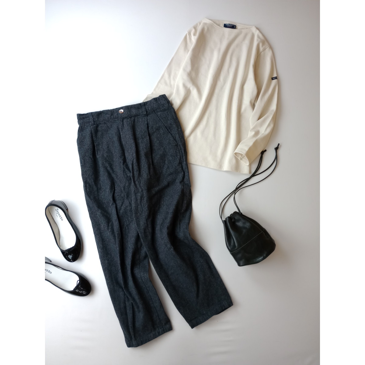 pal'las palace パラスパレス シンプルでも存在感がある コットン100％ ヘリンボーン タック パンツ 日本製 (3S+7729)