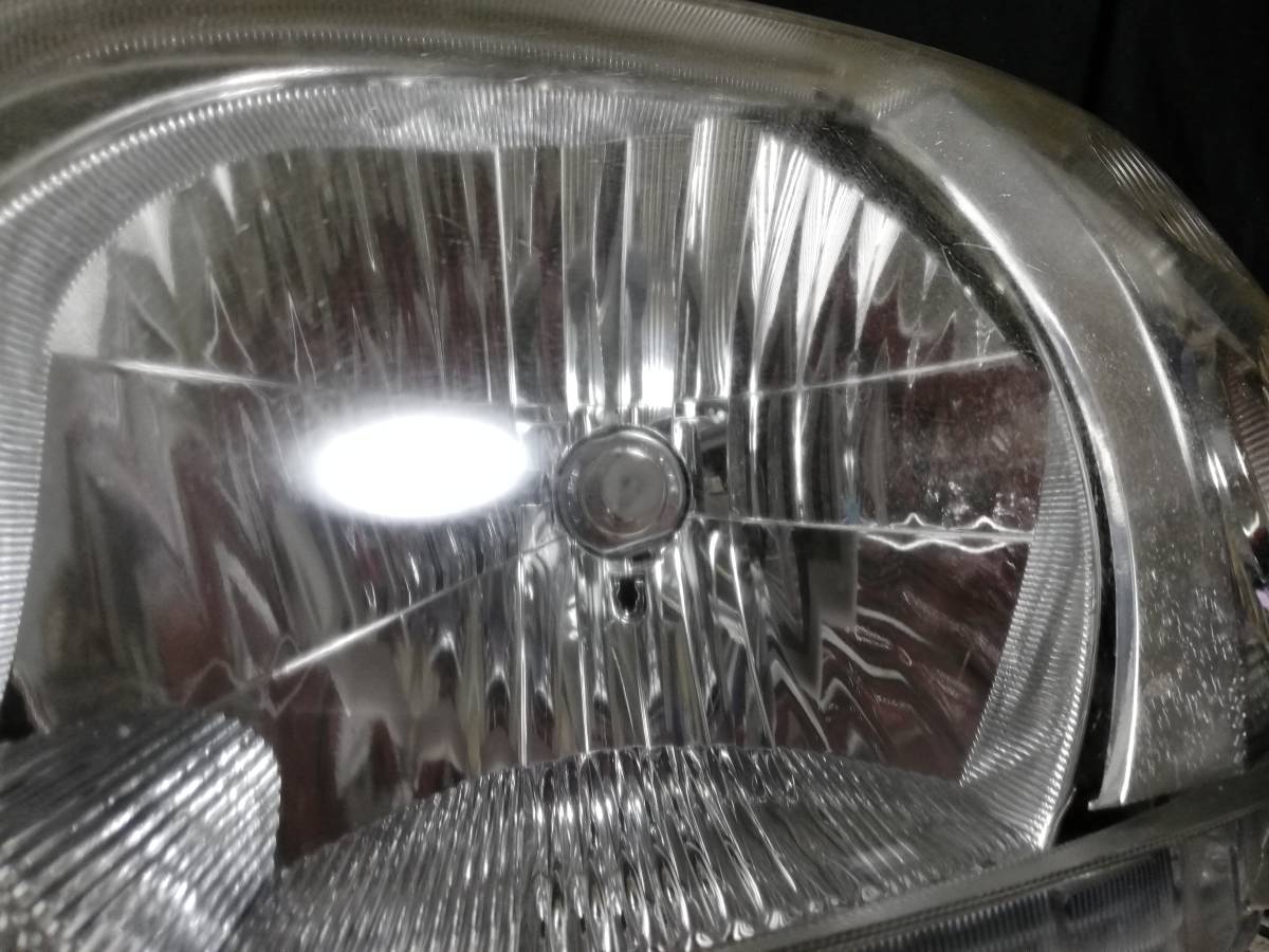 3427　L375S/L385S　タント　ダイハツ　ハロゲンヘッドライト左右セット　黄ばみ除去済み　KOITO 100-51945　レベライザー有　巣割れ有 タント L385S ヘッドライト DAIHATSU l375s(ヘッドライト)の ヘッドライトの