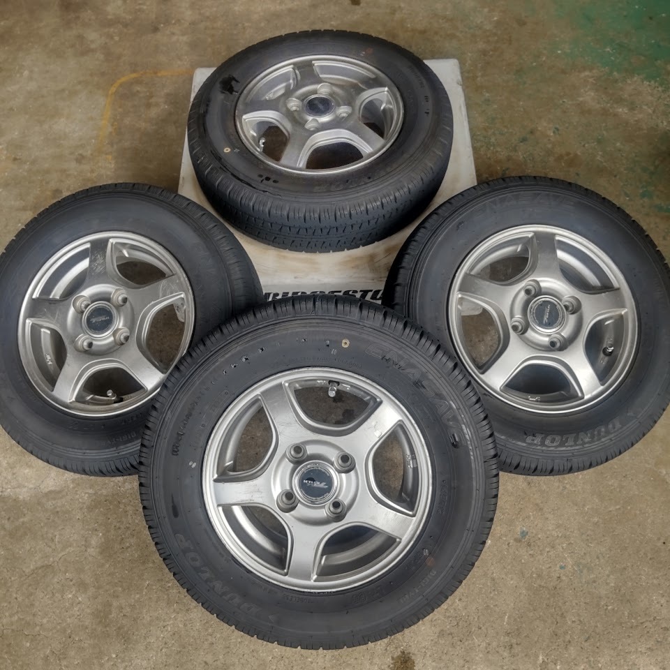  2023年製 145R12 6PR アルミセット 4本 ダンロップ エナセーブ VAN01 12インチ 4J 4穴 PCD100 インセット+42 軽トラ バン(ラジアルタイヤ)｜売買されたオークション情報、yahooの商品情報をアーカイブ公 4穴