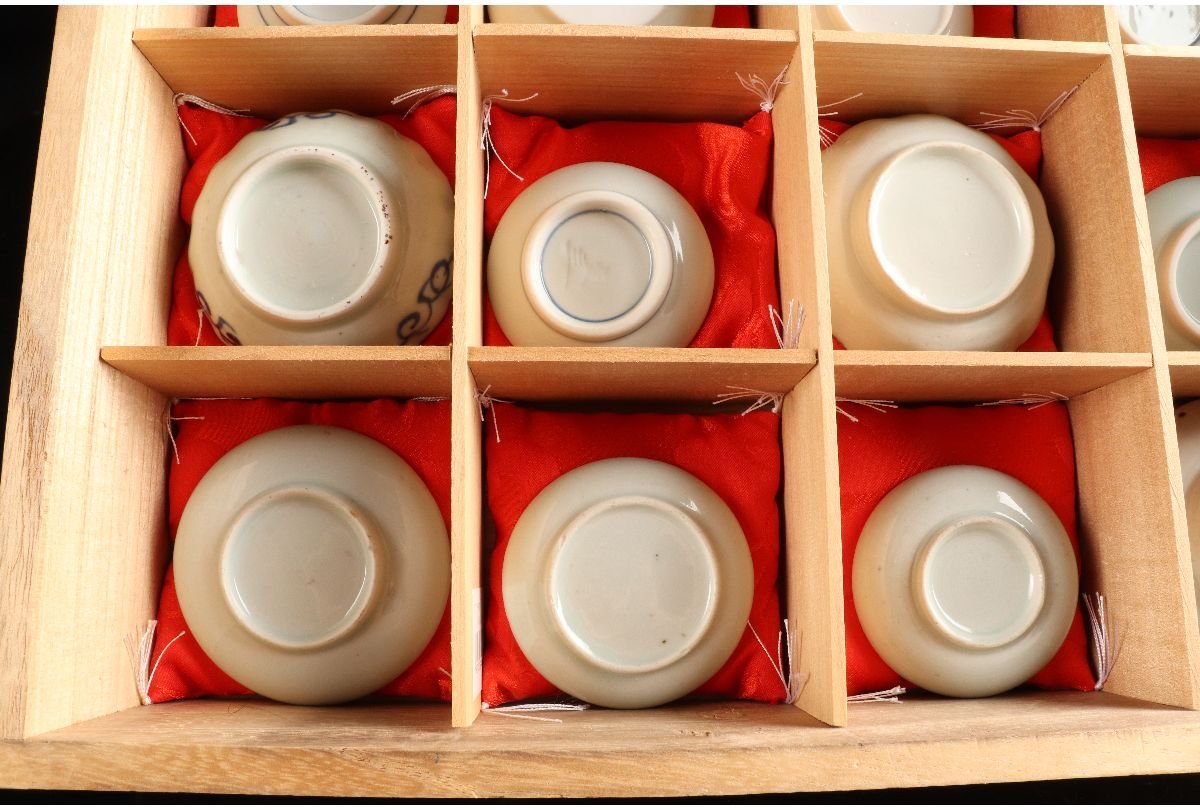 URA]古伊万里豆皿揃/共箱/A7/13-s10-22 (検索)骨董/伊万里焼/古伊万里