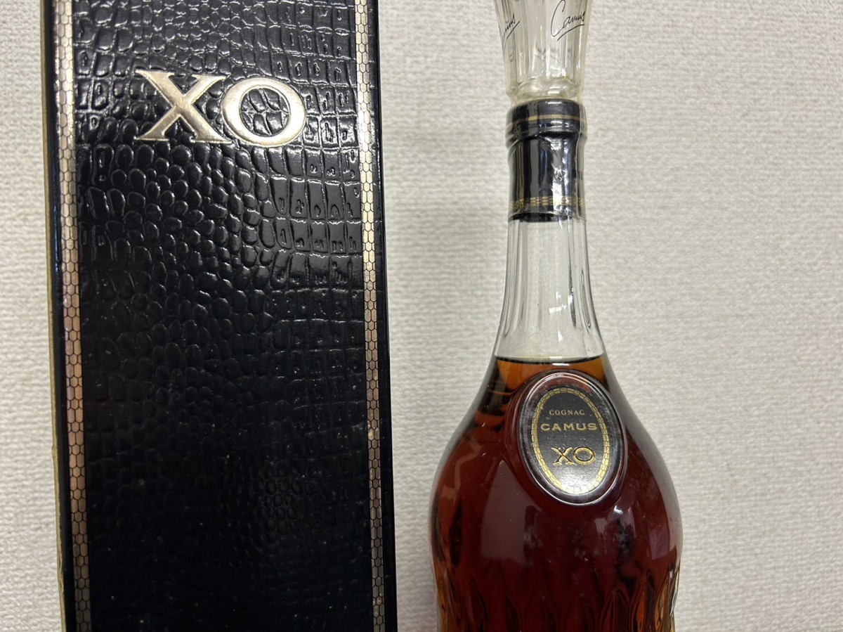 未開栓 CAMUS カミュ XO ロングネック 700ml 40％ ブランデー COGNAC