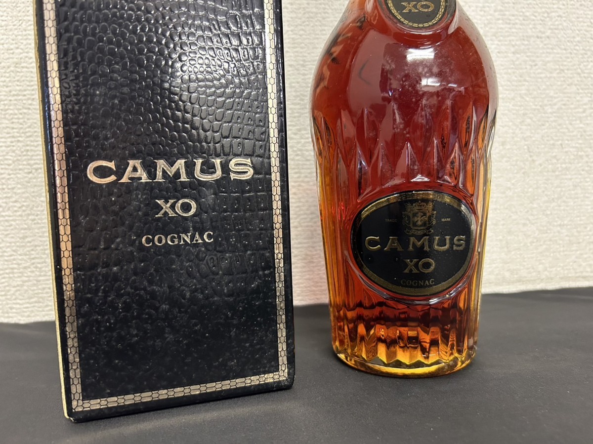未開栓 CAMUS カミュ XO ロングネック 700ml 40％ ブランデー COGNAC
