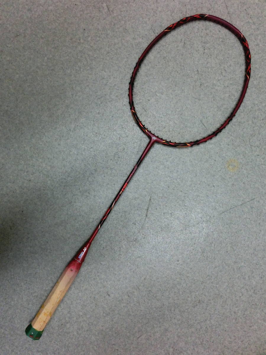 中古品 保管品 YONEX ヨネックス VOLTRIC80 ボルトリック80 E-tune