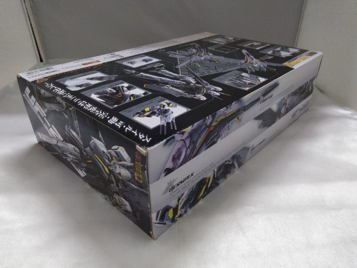 VF-25S DX超合金 アーマードメサイアバルキリー オズマ フィギュア #0117微編集済 （ジャンク扱い）DX超合金 VF-25S メサイアバルキリー(オズマ・リー機) リニューアルVer. 「マクロスF」 フィギュア　バンダイ