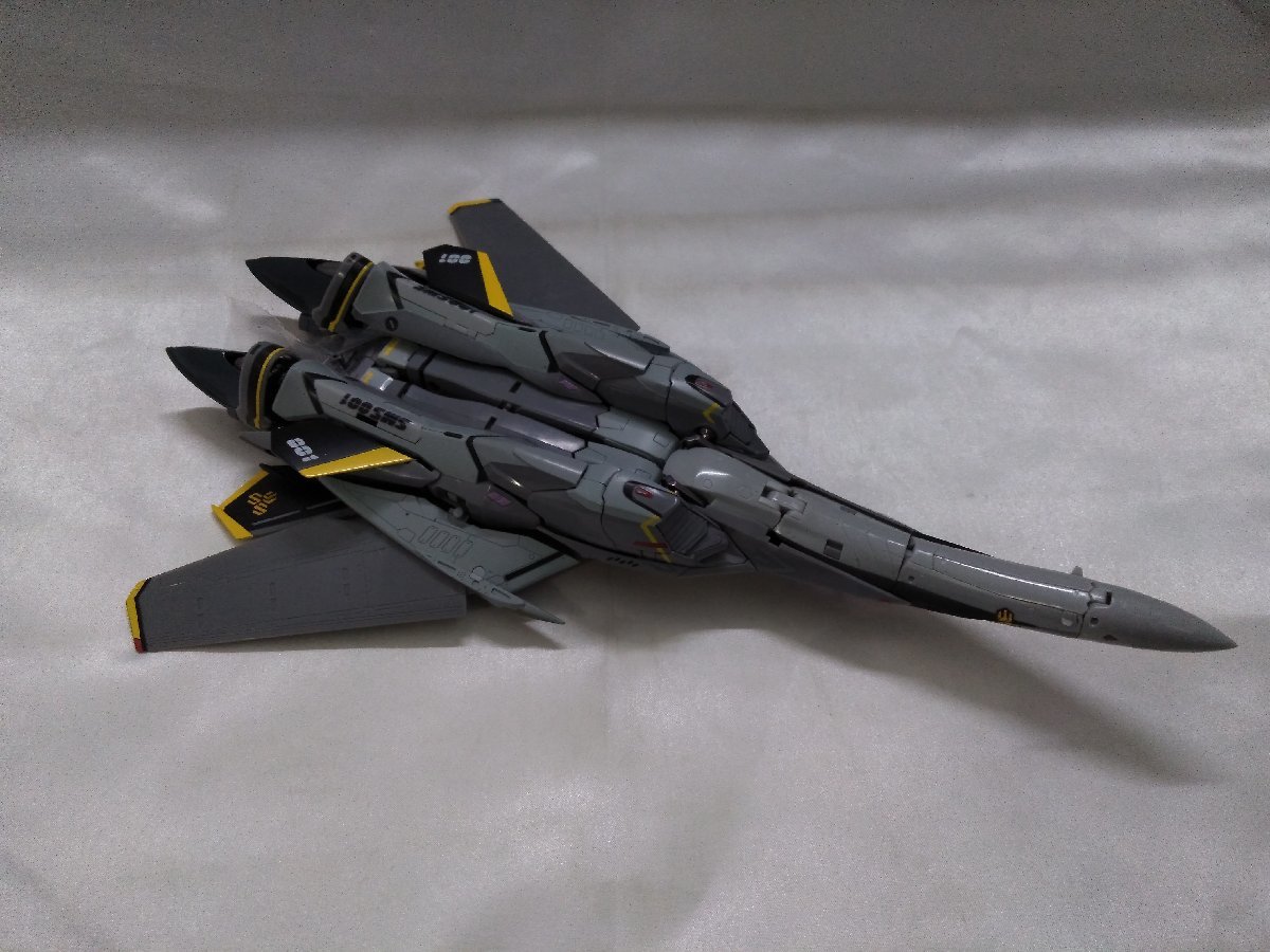 VF-25S DX超合金 アーマードメサイアバルキリー オズマ フィギュア #0117微編集済 （ジャンク扱い）DX超合金 VF-25S メサイアバルキリー(オズマ・リー機) リニューアルVer. 「マクロスF」 フィギュア　バンダイ