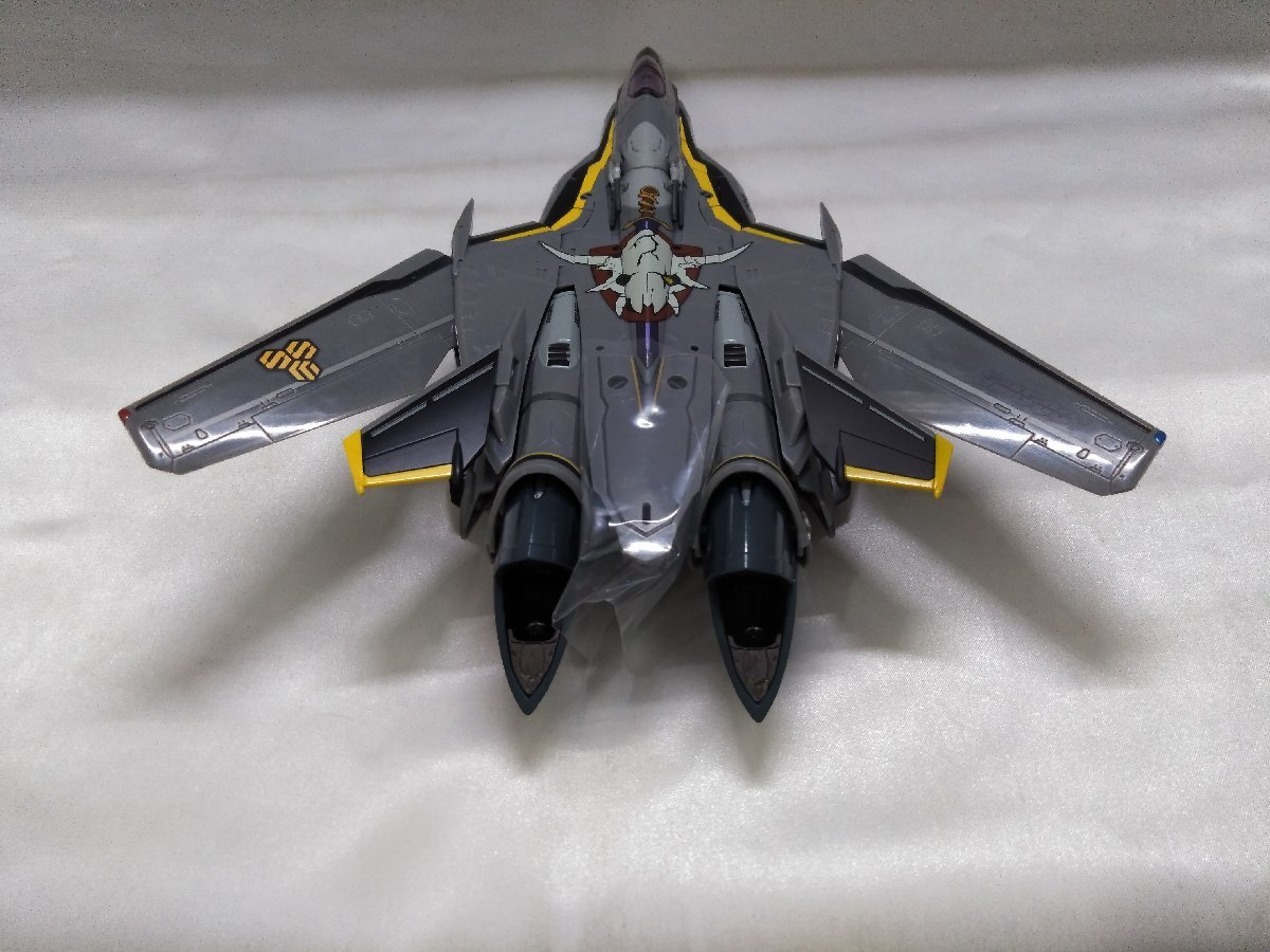 VF-25S DX超合金 アーマードメサイアバルキリー オズマ フィギュア #0117微編集済 （ジャンク扱い）DX超合金 VF-25S メサイアバルキリー(オズマ・リー機) リニューアルVer. 「マクロスF」 フィギュア　バンダイ