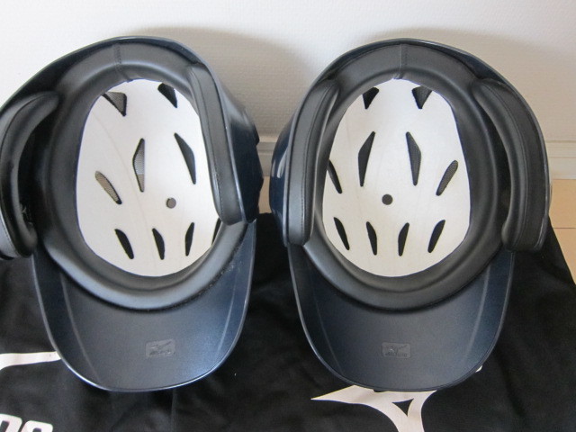 軟式野球用両耳ヘルメット　モデル　２HA-388　J.S.B.B.公認　サイズM　セーフティマークシール付き2個セット　■ユースド_4