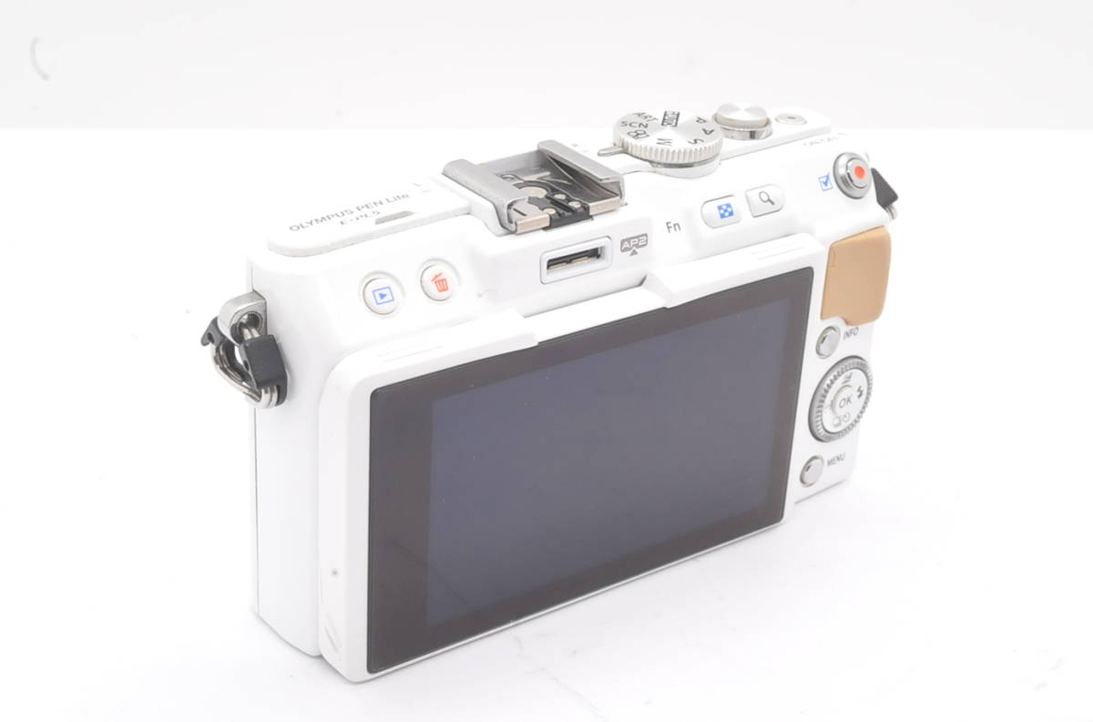 Olympus オリンパス E-PL5 White Body ボディ ミラーレス カメラ