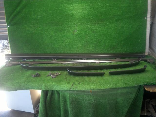 ミラココア DBA-L675S その他 外装部品 ココアX B69 オプション.スポイラー