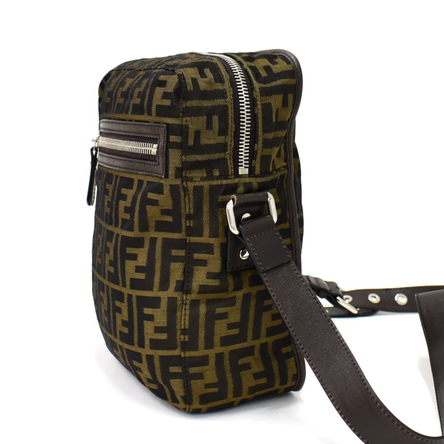 FENDI ズッカ柄 ハンドバッグ FF金具 ゴールド金具 ブラウン 【公式通販】