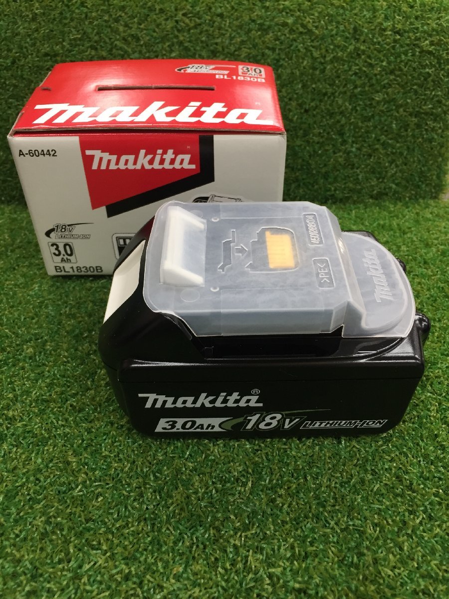 【未使用】makita(マキタ) 18v3.0Ahリチウムイオンバッテリー残量表示付 BL1830B(A-60442)　/ITLWRFEN3N3S