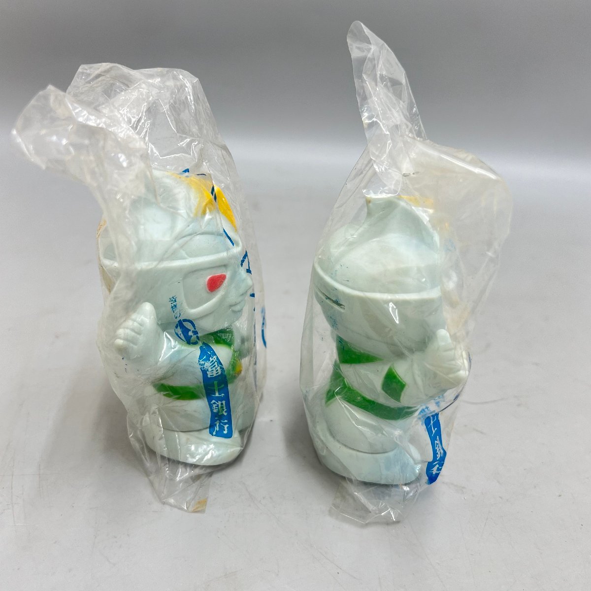 ○○[5] 富士銀行 ミラーマン 貯金箱 ソフビ 昭和レトロ 2体セット 5