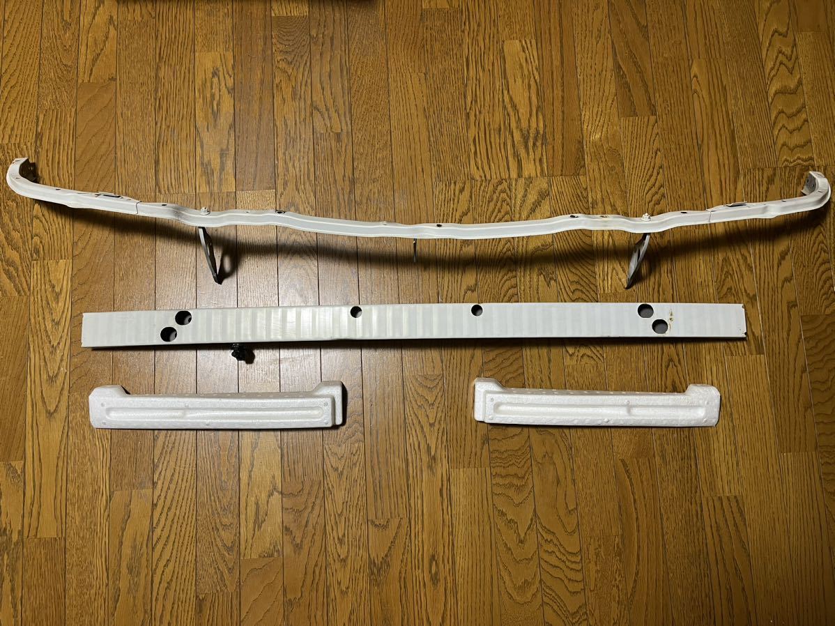 CHASER【純正新品】フロントバンパーリインホースメント JZX100 楽天