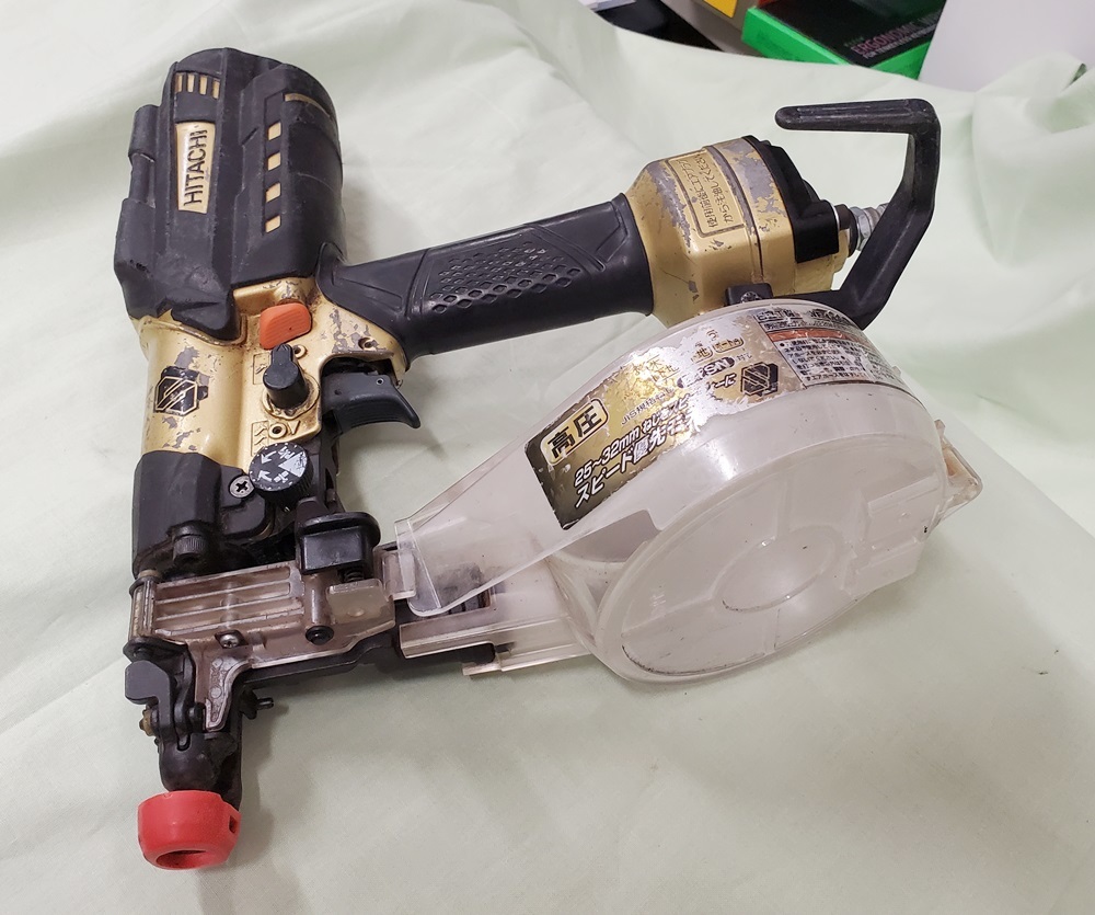 A040 中古品！日立工機 41mm 高圧ねじ打機 WF 4H3（S) 本体のみ 空打ち 