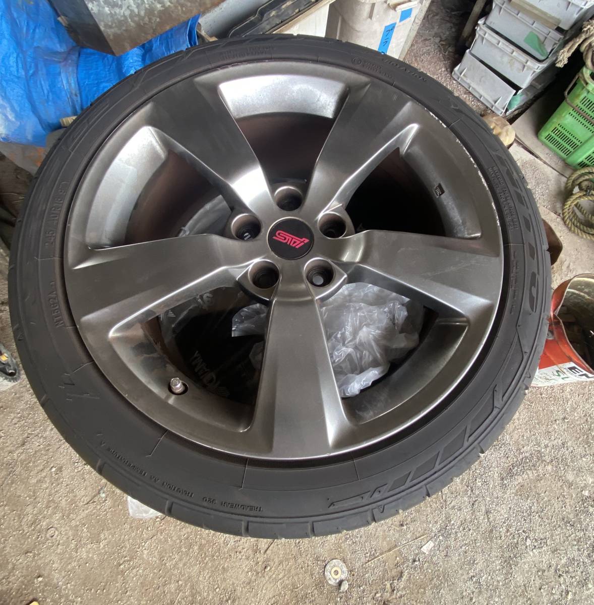 人気定番，最新作 スバル STI ホイール タイヤ4本 245/40R18 島根発 その他多数機械有(その他)｜売買されたオークション情報、yahooの商品情報をアーカイブ公開 - オークファン その他