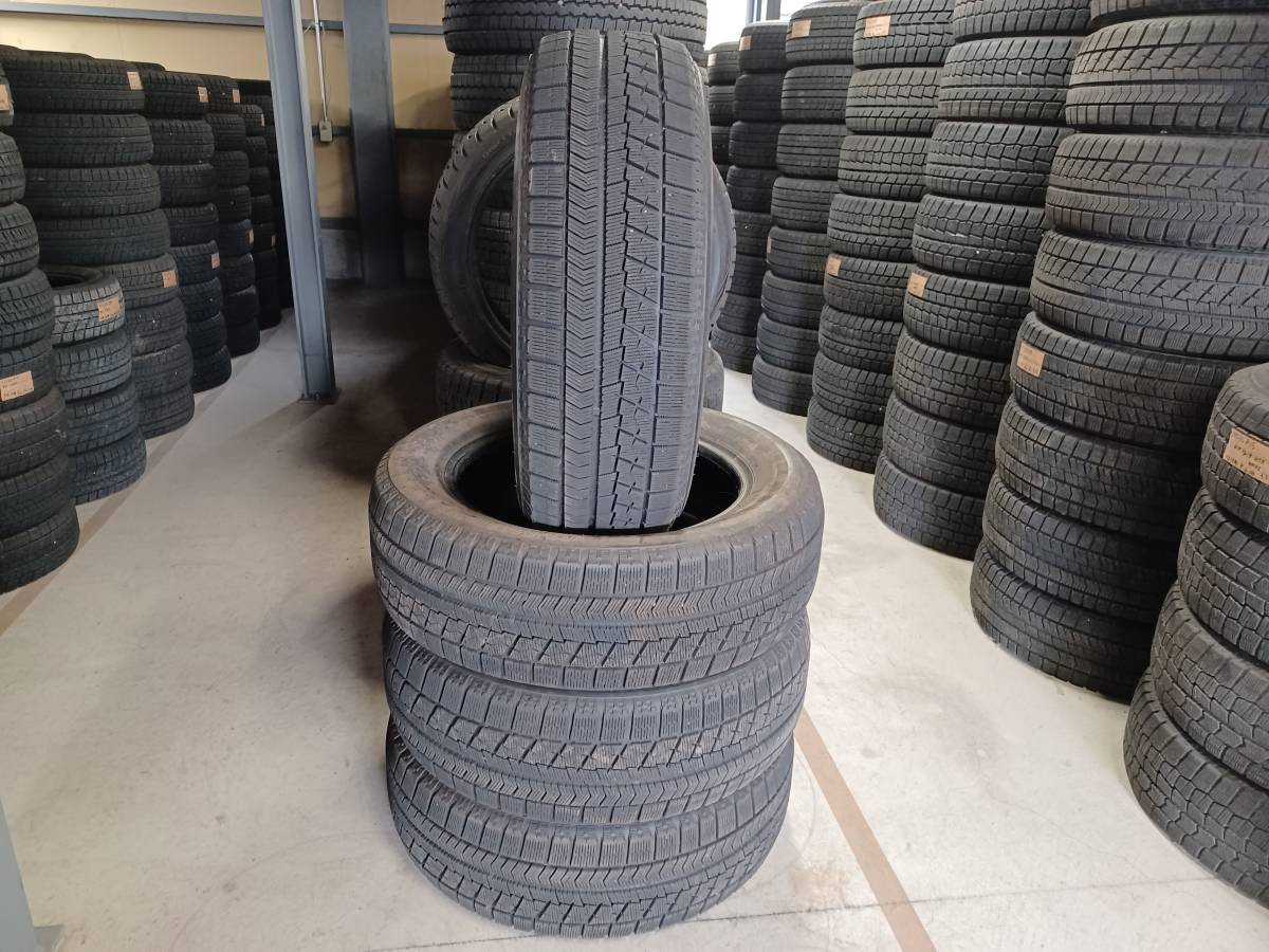 215/60R17 ブリヂストン ブリザック VRX 8山 No.114